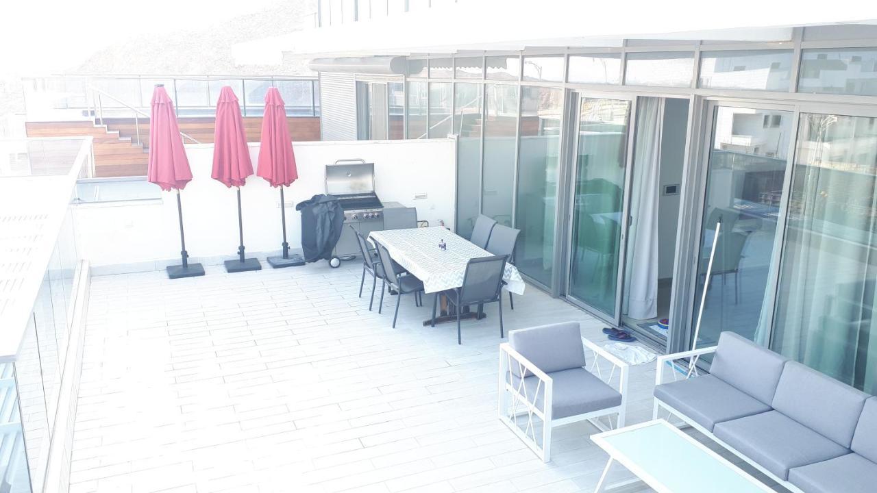 Stunning Penthouse With Sea Views And Private Heated Pool Apartamento Eilat Exterior foto